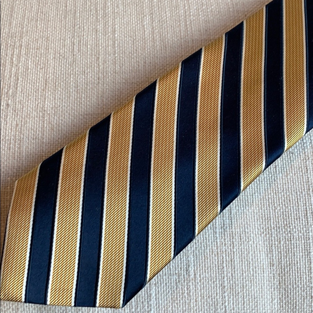 Tie